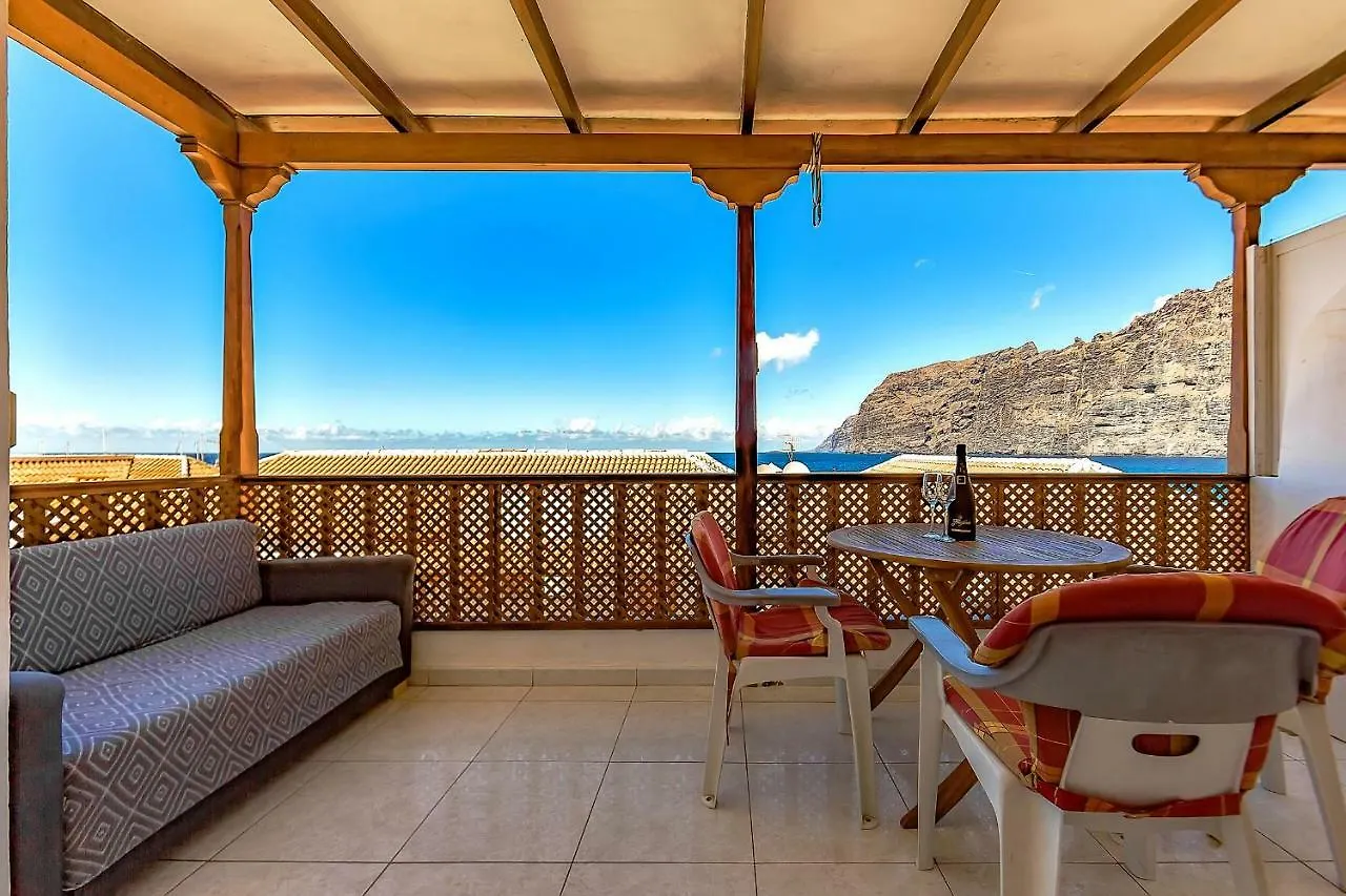 First Line Beach Front 2 Bedroom Apartment Los Gigantes Santiago del Teide