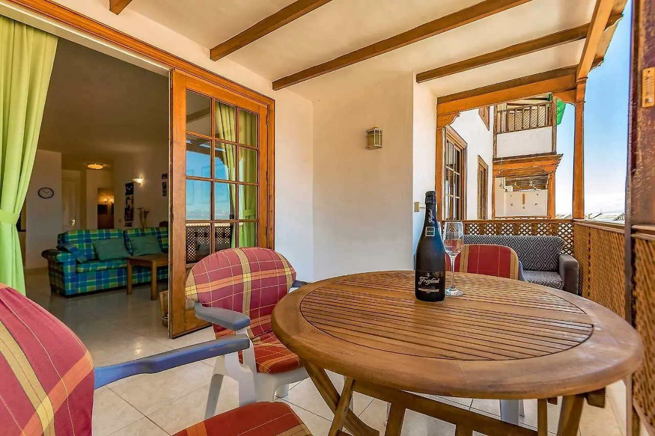 First Line Beach Front 2 Bedroom Apartment Los Gigantes Santiago del Teide Spanien