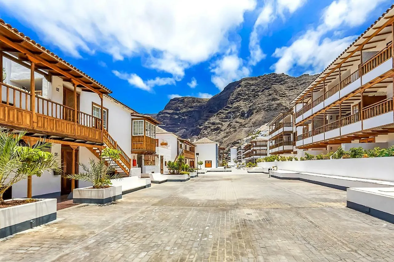 First Line Beach Front 2 Bedroom Apartment Los Gigantes Santiago del Teide 0*,